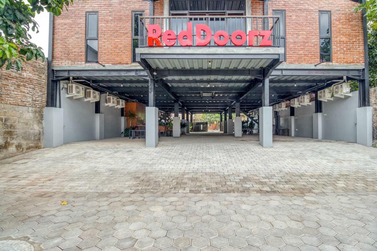 Reddoorz Syariah @ Babadan Baru Jakal Kejayan Exterior foto